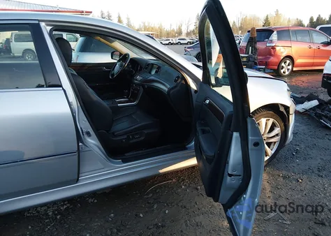 2008 Infiniti M35X z USA, uszkodzony, nr VIN JNKAY01F18M652466